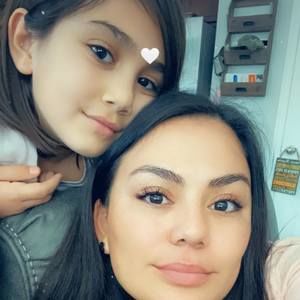 Meet your Posher, Jacqueline